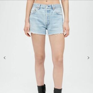 Shop Re/Done Levi’s in a sold out style!